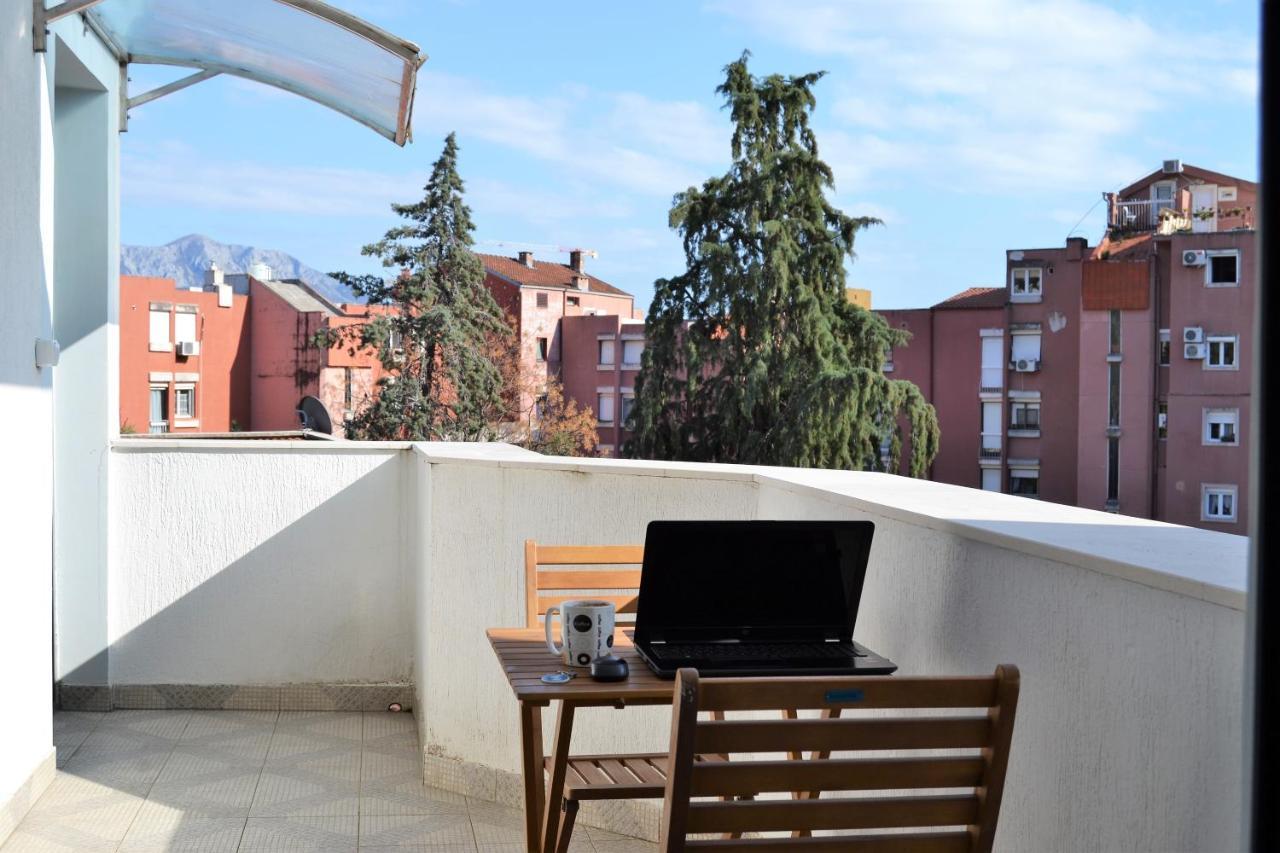 Yeshill Apart & Studio Budva Buitenkant foto