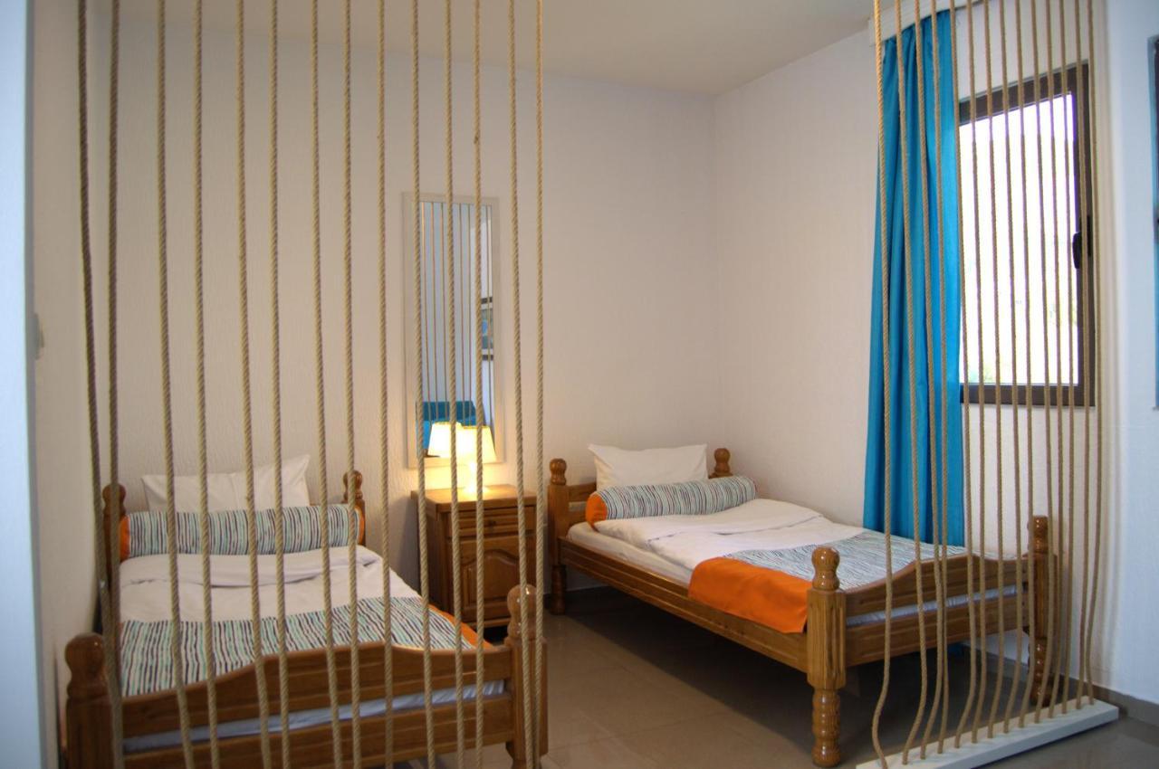 Yeshill Apart & Studio Budva Buitenkant foto