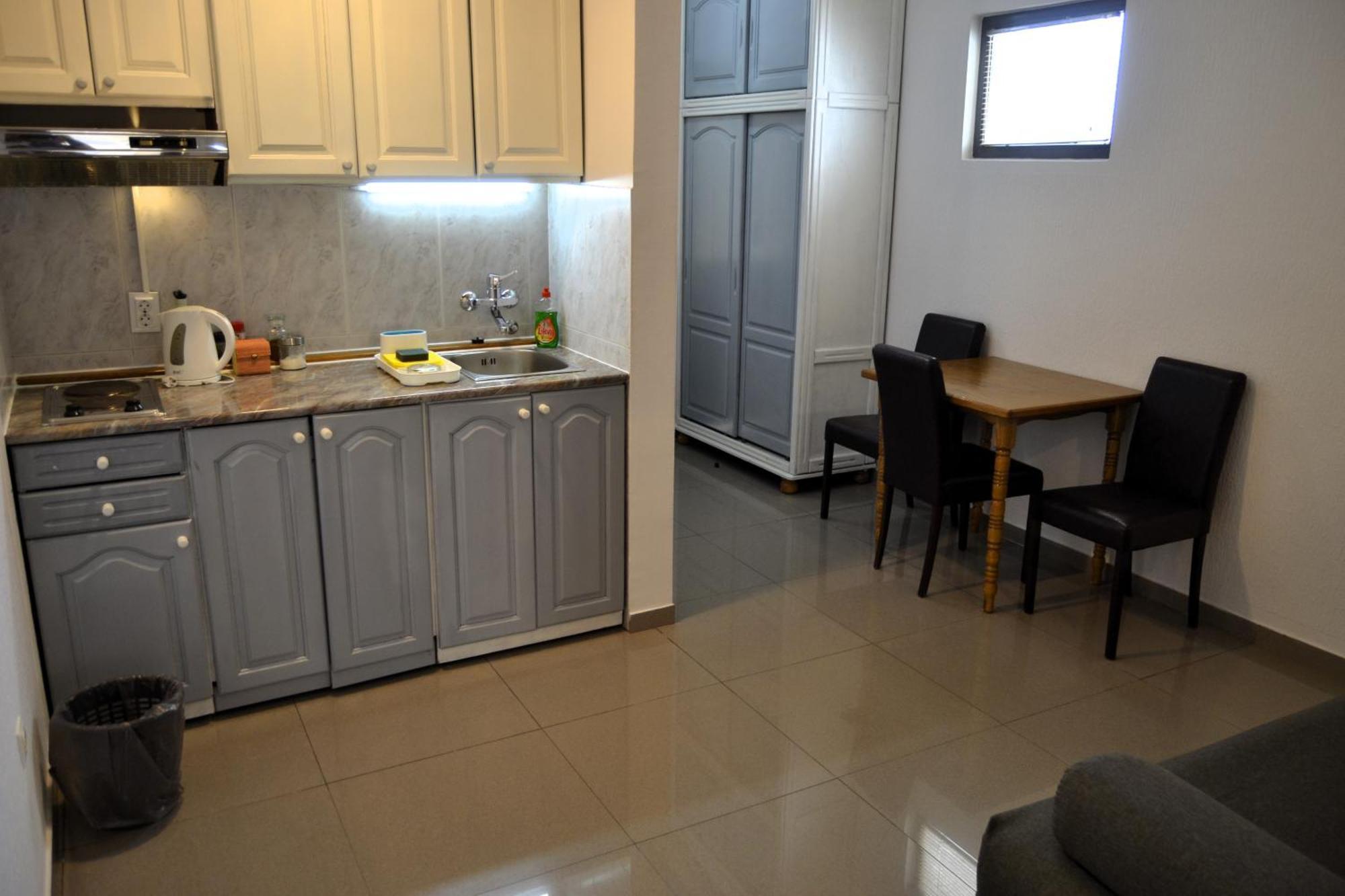 Yeshill Apart & Studio Budva Buitenkant foto